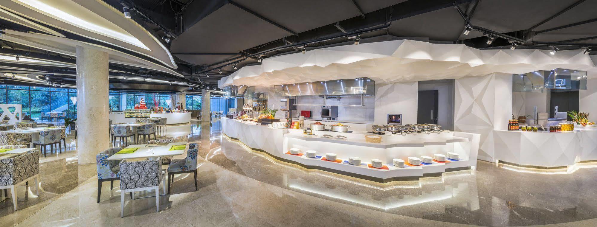 Le Meridien Qingdao West Coast Bagian luar foto
