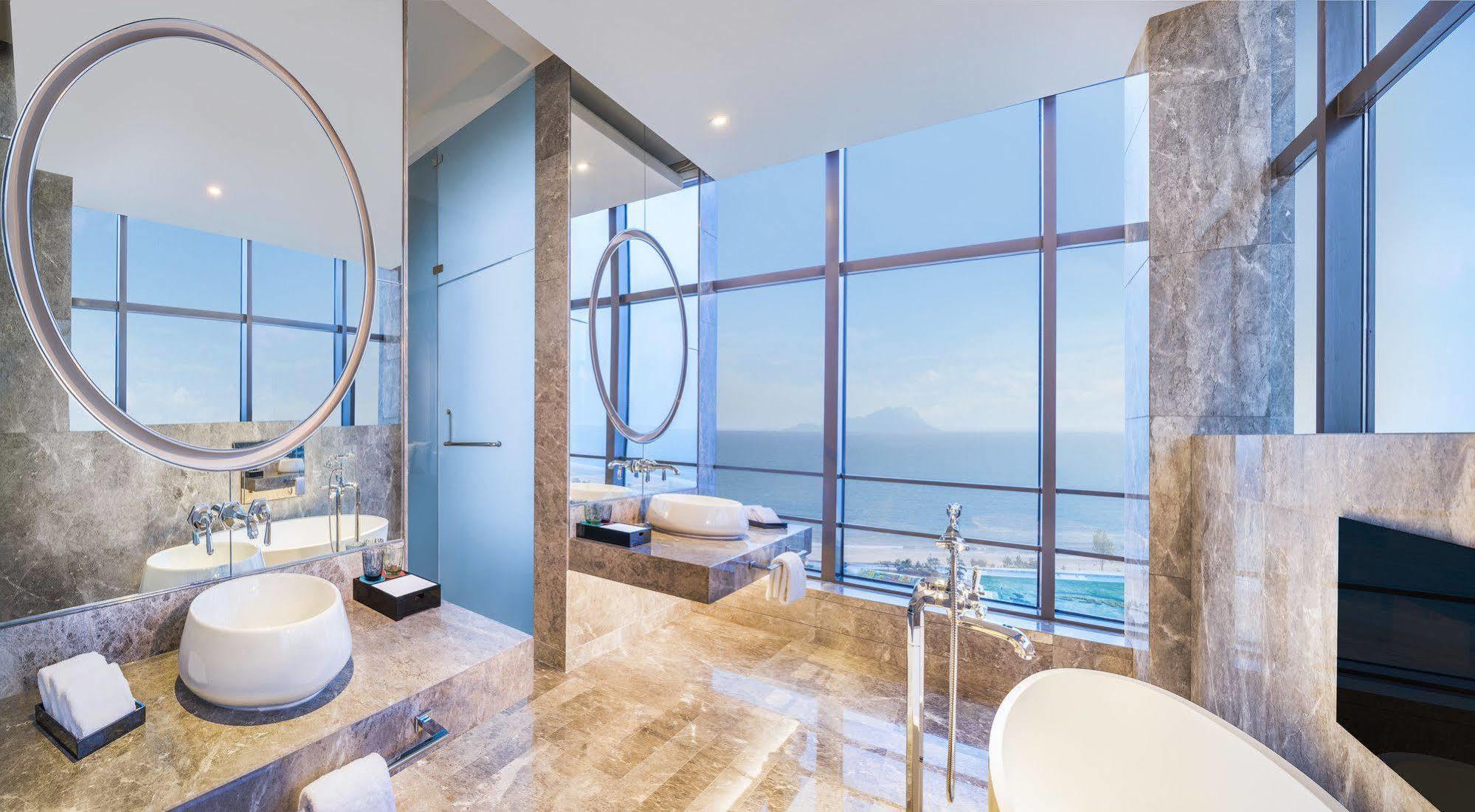 Le Meridien Qingdao West Coast Bagian luar foto